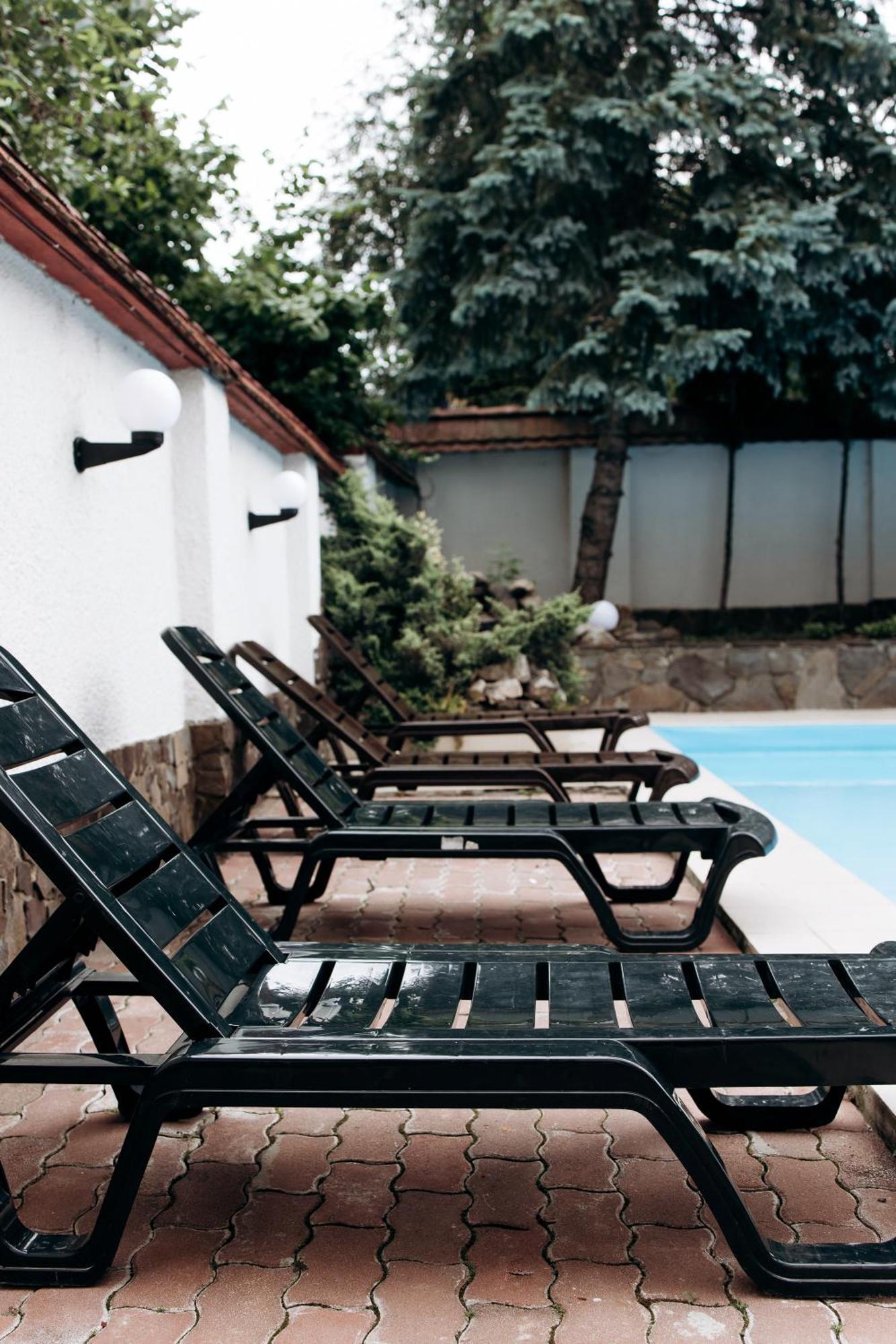 Eduard Hotel Ungvár Kültér fotó